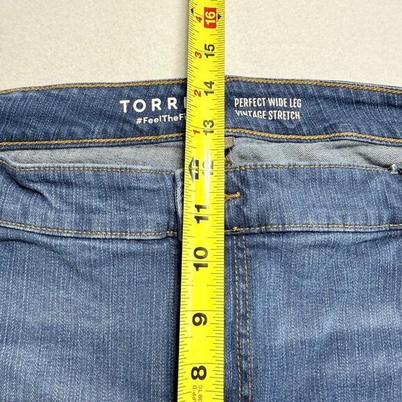 Torrid Women Perfect Wide Leg Vintage High Rise Stretch Blue Denim Jeans Sz 24R - Picture 8 of 10